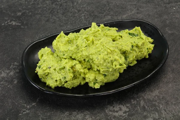 Saus Guacamole Alpukat Pedas Dengan Cabai — Stok Foto