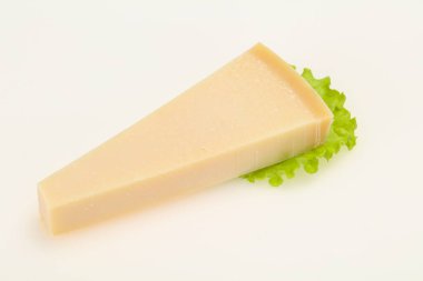 İtalyan geleneksel parmesan peyniri üçgeni salata servis etti