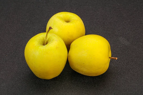 Pommes Sucrées Savoureuses Sur Fond — Photo