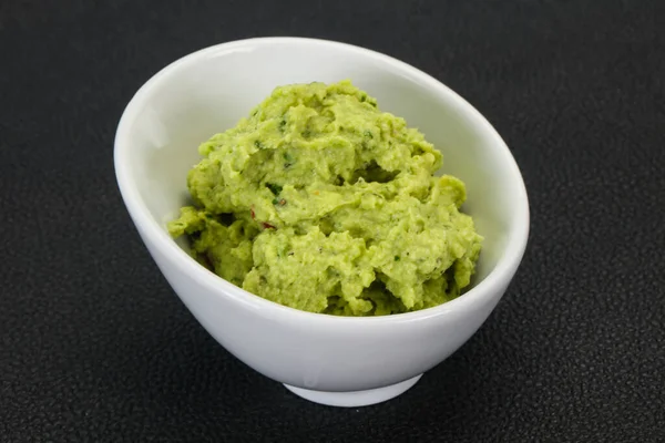 Saus Guacamole Alpukat Pedas Dengan Cabai — Stok Foto