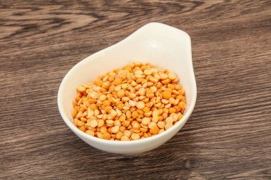 Kavanozda pişirmek için kuru bezelye