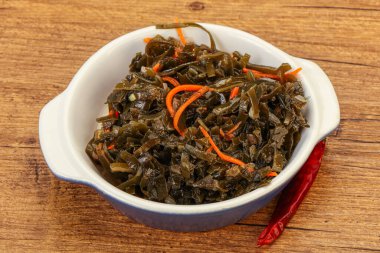 Havuçlu ve susamlı yosun kabağı.