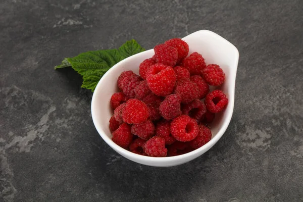 Red Bright Ripe Sweet Raspberry Leaf — Stock Photo, Image