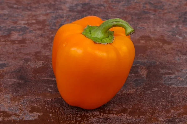 Fresh Ripe Orange Bell Pepper — Stock Photo, Image