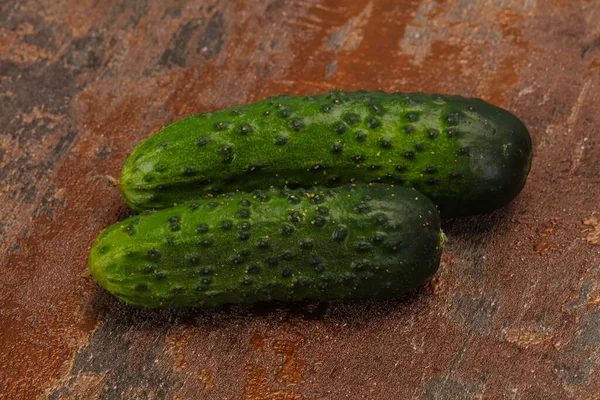 Rijp Verse Groene Twee Komkommers Klaar Voor Veganistisch — Stockfoto