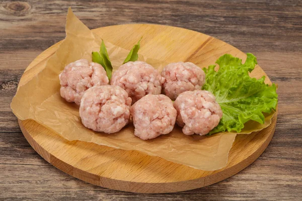 Hausgemachte Hackfleischbällchen Aus Rohem Schweinefleisch Bereit Zum Kochen — Stockfoto