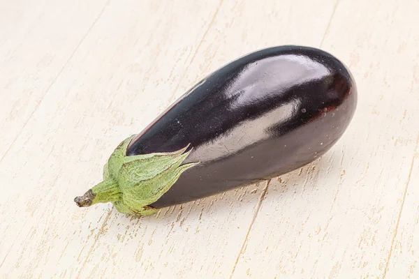 Black Ripe Fresh One Eggplant Background — Stock Photo, Image
