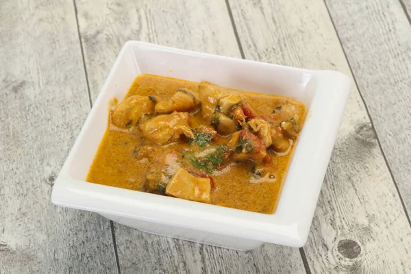 Traditionelle Thai Curry Hühnersuppe Mit Kokosmilch — Stockfoto