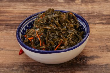 Havuçlu ve susamlı yosun kabağı.