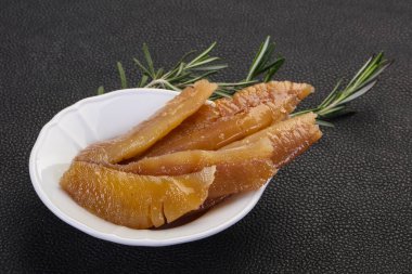 Kavanozda havyar turşusu.