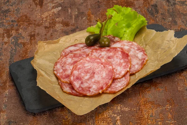 Saucisse Salchichon Espagnole Aux Feuilles Salade — Photo