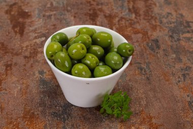 Salamura edilmiş yeşil Campo Kavanozda gerçek zeytin