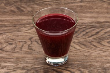 Sağlıklı yiyecekler - vitaminli doğal böğürtlen morsu