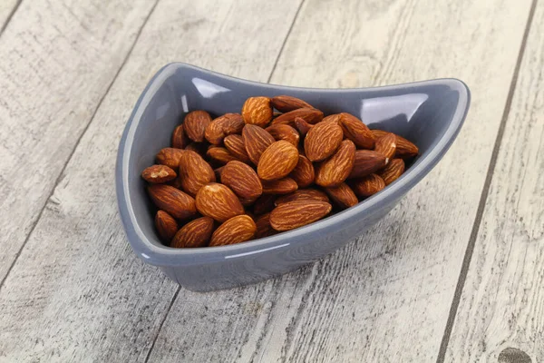 Almendras Montón Nueces Tazón —  Fotos de Stock