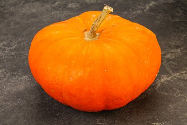 Olgun balkabağı - pişirmeye hazır