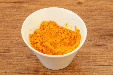 Tumerik - kâsede sokağa çıkma yasağı tozu