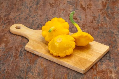 Taze veranda pişirmeye hazır.