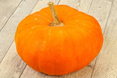 Olgun balkabağı - pişirmeye hazır