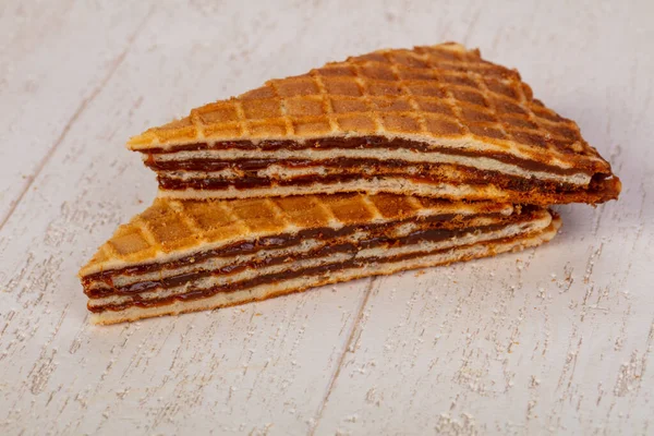 Süße Waffel Mit Beerenmarmelade — Stockfoto