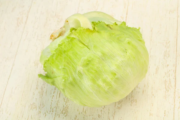 Fresh Ripe Green Iceberg Salad Ready Cooking — Stock Photo, Image