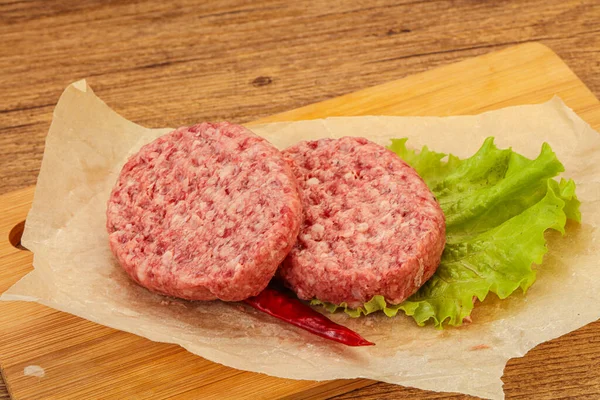 Surowy Kotlet Wołowy Burgerów — Zdjęcie stockowe