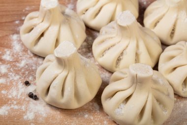 Gürcistan çiğ Khinkali eti