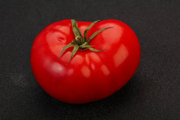 Grande Tomate Rouge Mûre Sur Fond — Photo