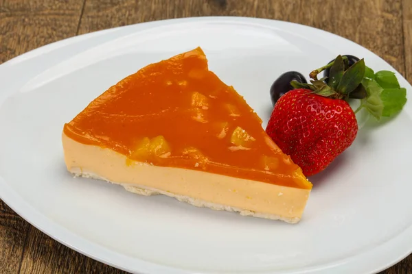 Cheesecake Apricot Served Strawberry Mint — Stock Photo, Image