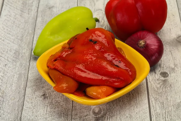 Marinierte Gebackene Rote Paprika Der Schüssel — Stockfoto