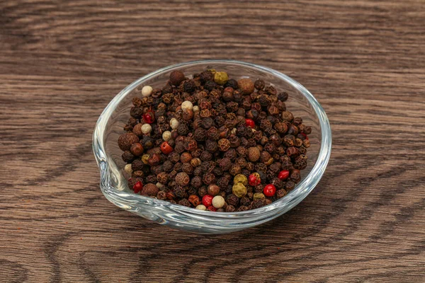 Vários Peppercorn Heap Tigela — Fotografia de Stock