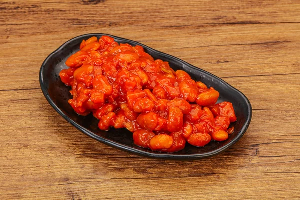 Domates soslu ve biberli fırında böbrek.