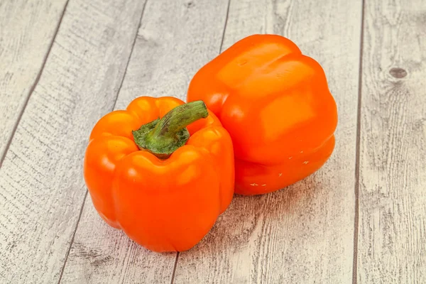 Dois Pimentão Sino Saboroso Doce Laranja — Fotografia de Stock