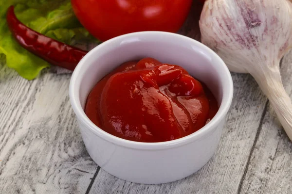 Molho Ketchup Tomate Servido Pimenta Alho — Fotografia de Stock