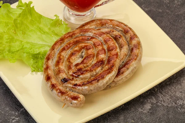 Gegrilltes Rundes Schweinefleisch Leckere Würstchen Mit Sauce — Stockfoto