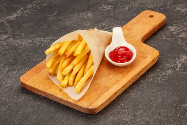 Friterad Potatis Med Tomatsås — Stockfoto