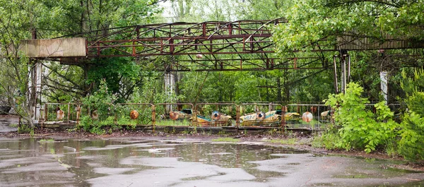 Opuštěný zábavní park v Pripjati — Stock fotografie