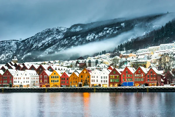 Zobrazit na Bruggy Bergen — Stock fotografie