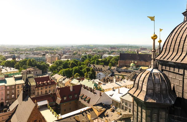Z widokiem na centrum Krakowa, widok z lotu ptaka — Zdjęcie stockowe