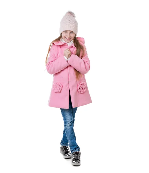 Mädchen im rosa Mantel, isoliert auf weißem Hintergrund — Stockfoto