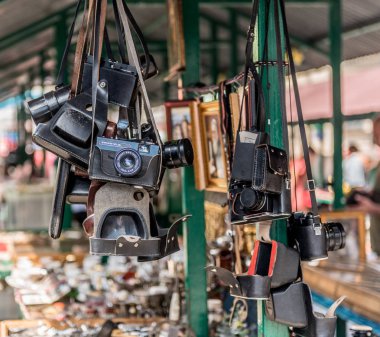 Krakow'daki Satılık eski kameraların çeşitli