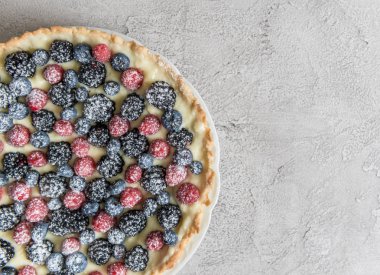 çilek ile ev yapımı Tart