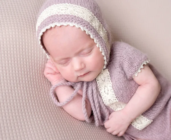 Sweet sleeping newborn baby — Stock Photo, Image