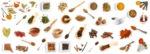 Collage van foto's van verschillende kruiden op lepels en gerechten — Stockfoto