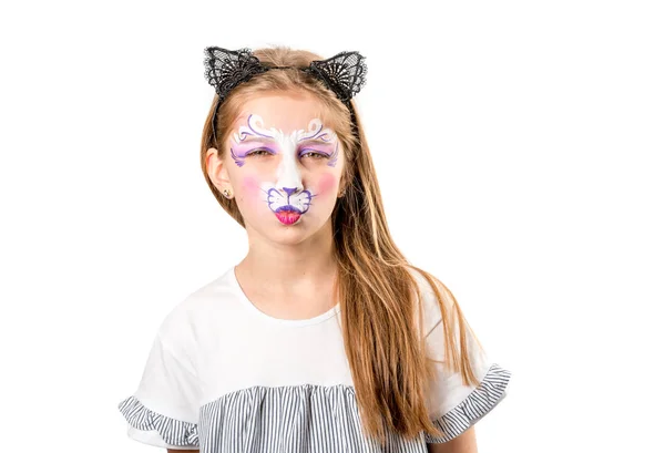 Portret teen dziewczyna z malowanie twarzy kota — Zdjęcie stockowe