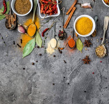 gri beton arka planda