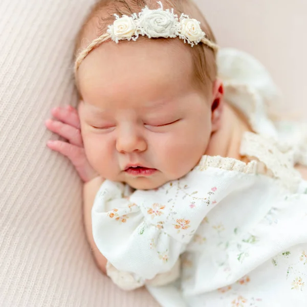 Peaceful dream of newborn — Stock Photo, Image