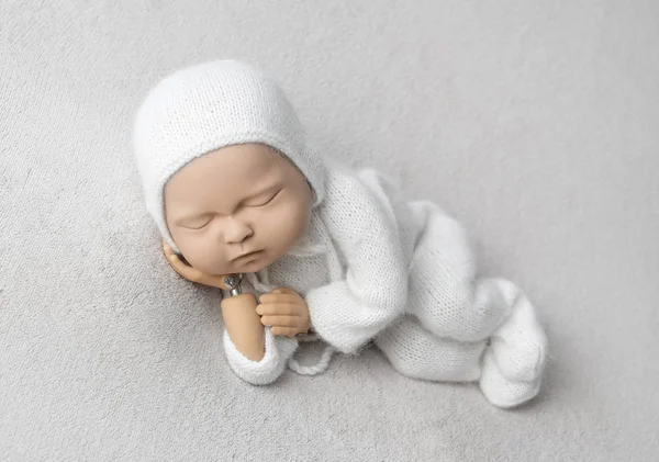 Manichino di neonato per posa fotografica — Foto Stock