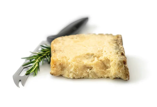 Pedazo de queso y cuchillo —  Fotos de Stock