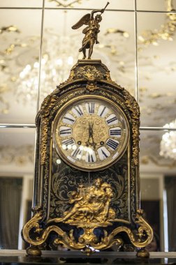 Eski vintage tablo saat gilt ile