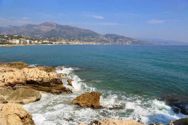 Beautiful sea view on Menton from Cap Martin, French Riviera, Fr — Stock Photo, Image